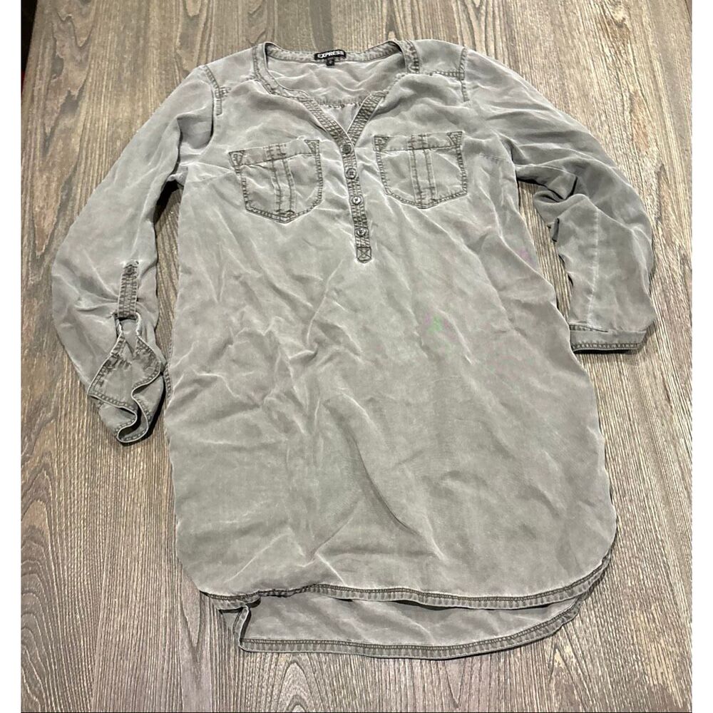 Express Utility Tunic Shirt Long Roll Tab Sleeve Henley Neck Olive Green Size M